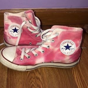 tie dye converse